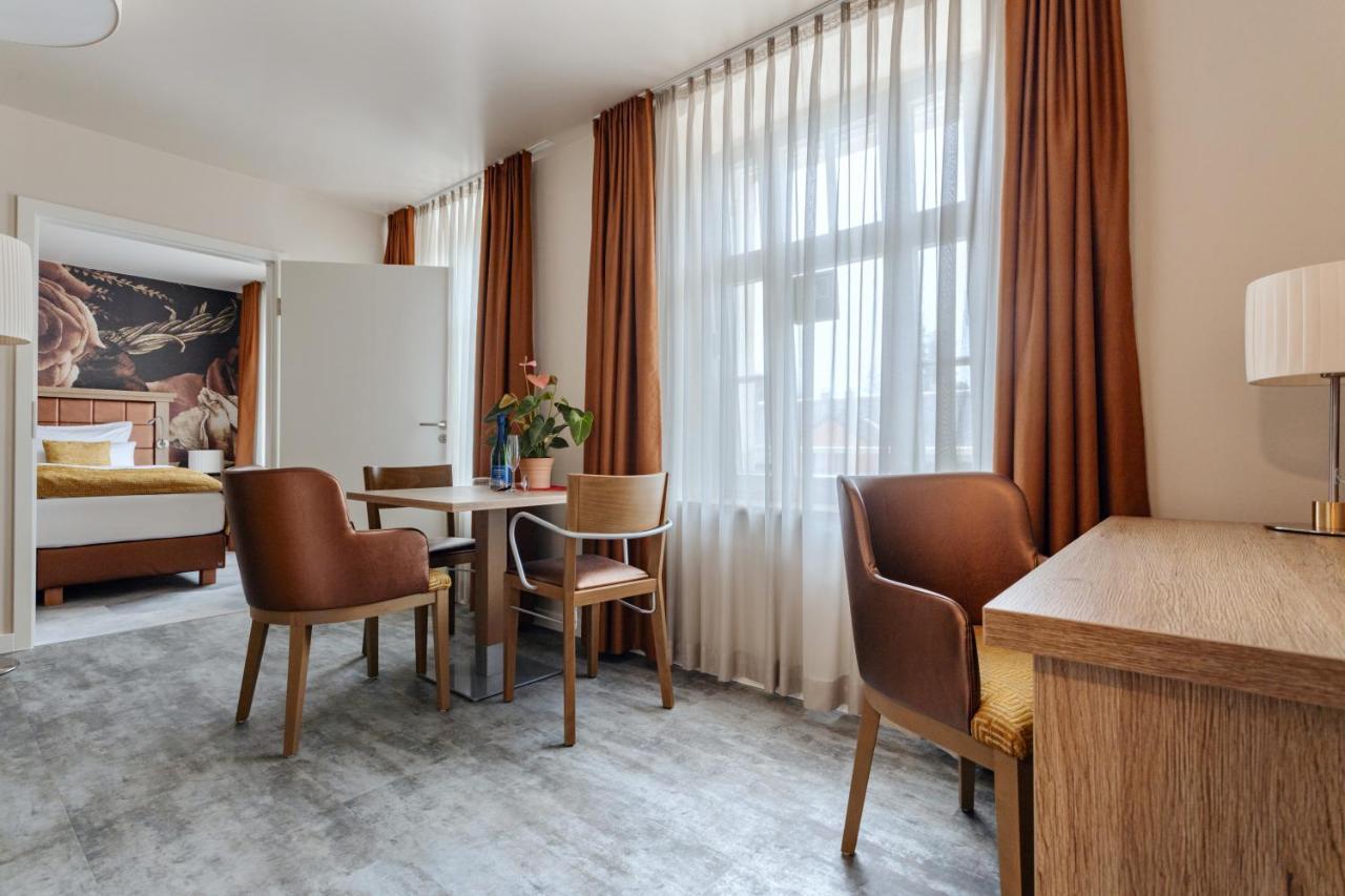 Hotel & Restaurant Roedersaal Grossrohrsdorf Eksteriør billede