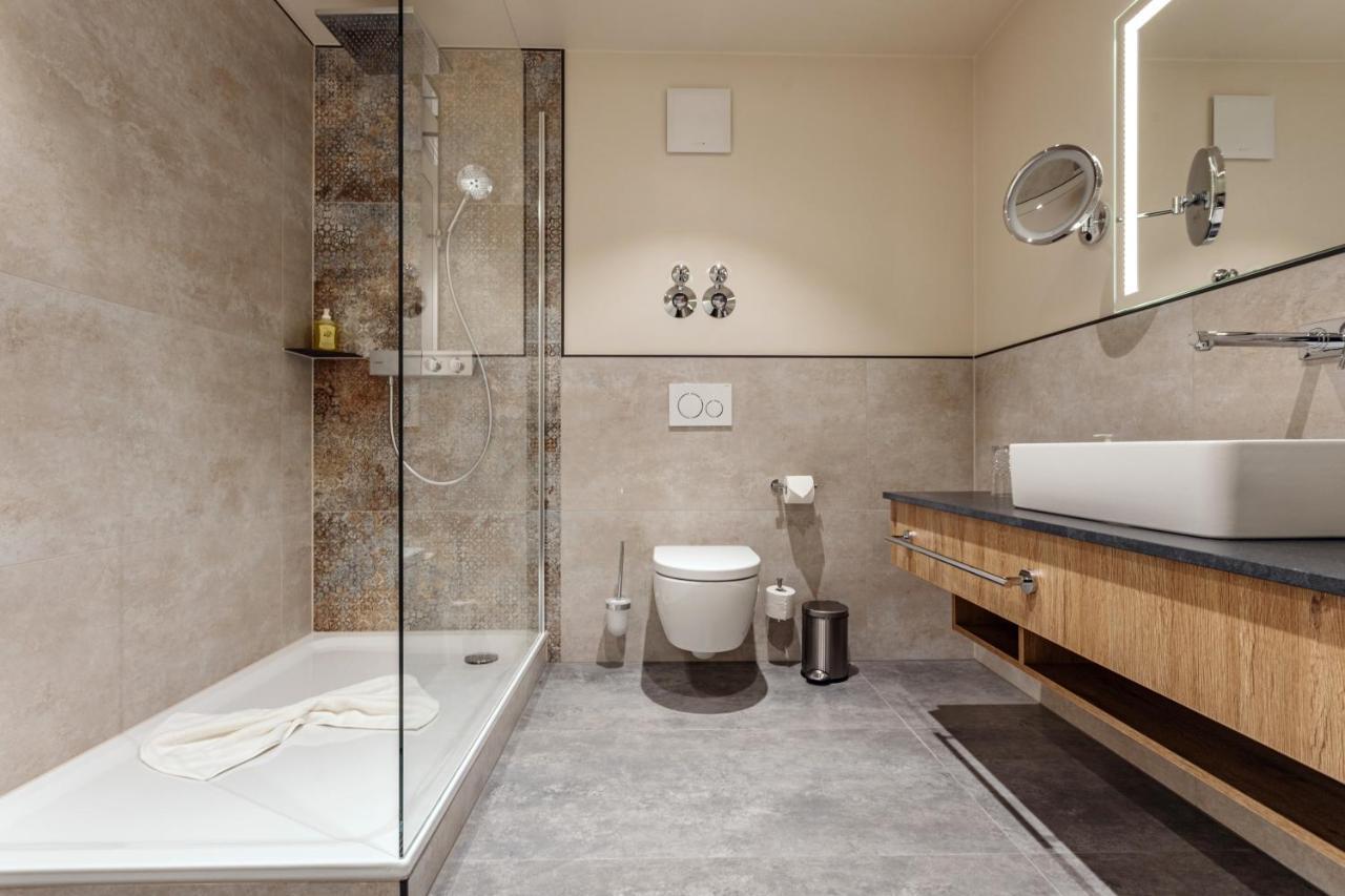 Hotel & Restaurant Roedersaal Grossrohrsdorf Eksteriør billede